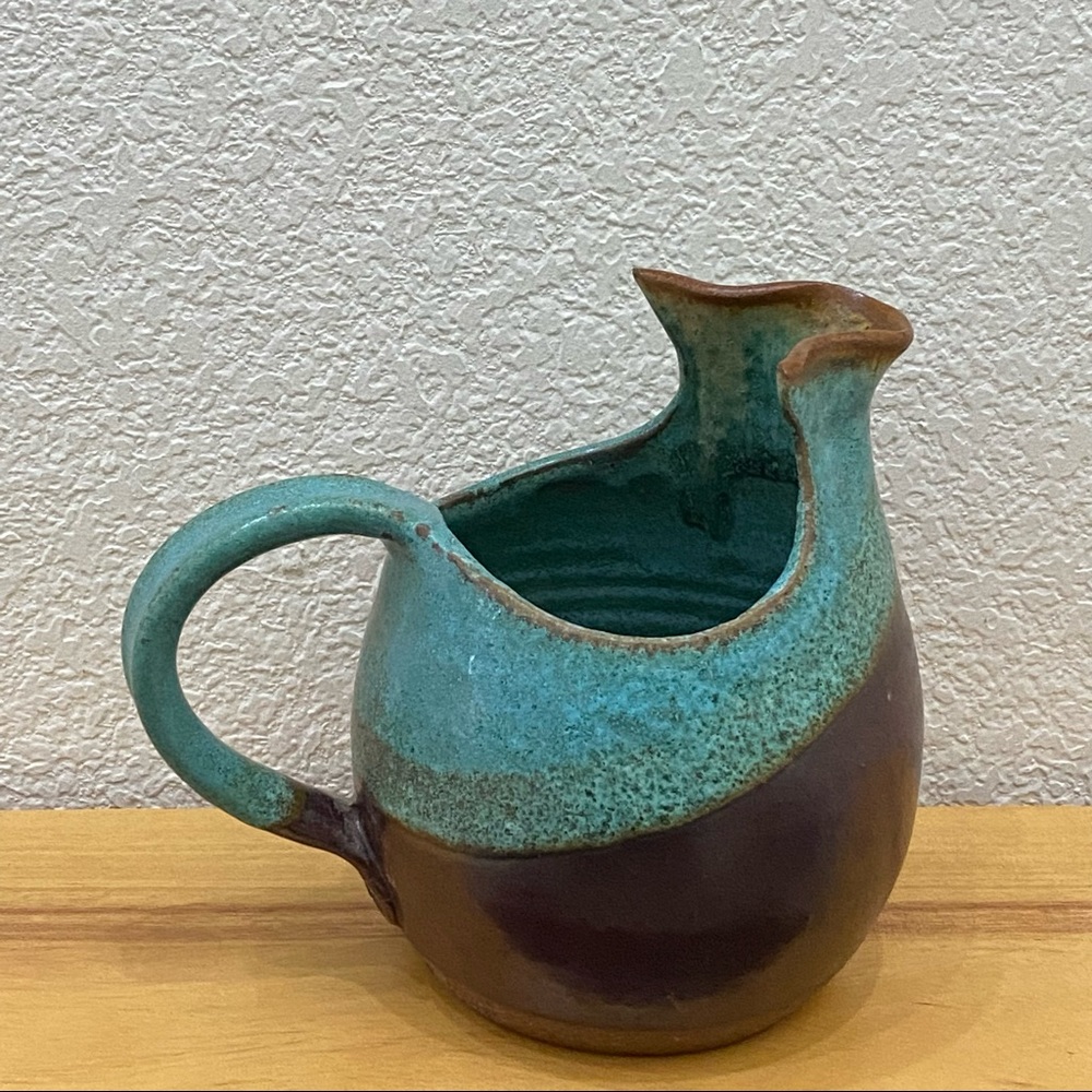 Fabrile Studios Big Bear CA Pottery 6.5”Pitcher Vase